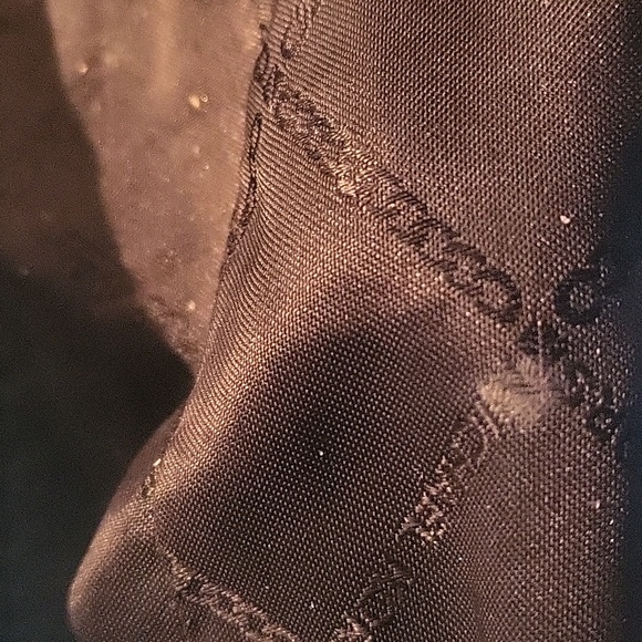 Michael Kors Raven Tote - Picture 6 of 8